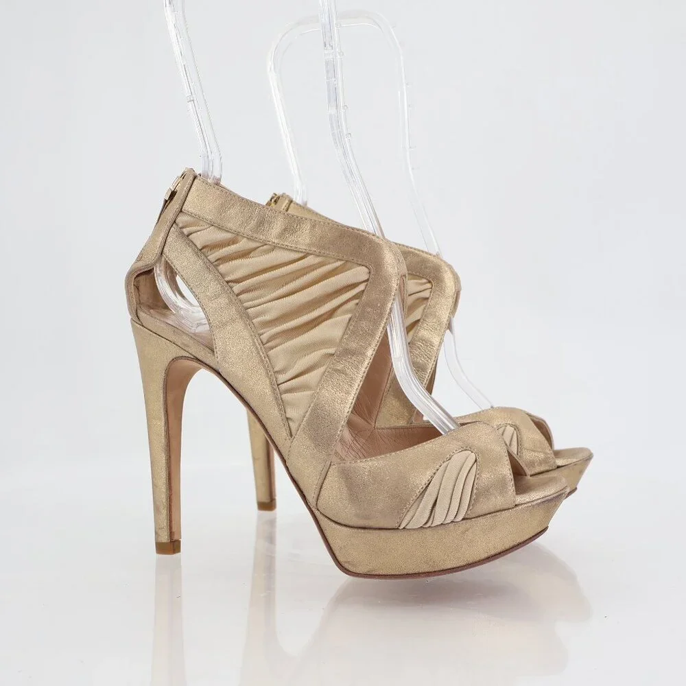Fendi Heels Women's Size 5.5 Gold Metallic Leather Fabric Platform - Picture 1 of 13